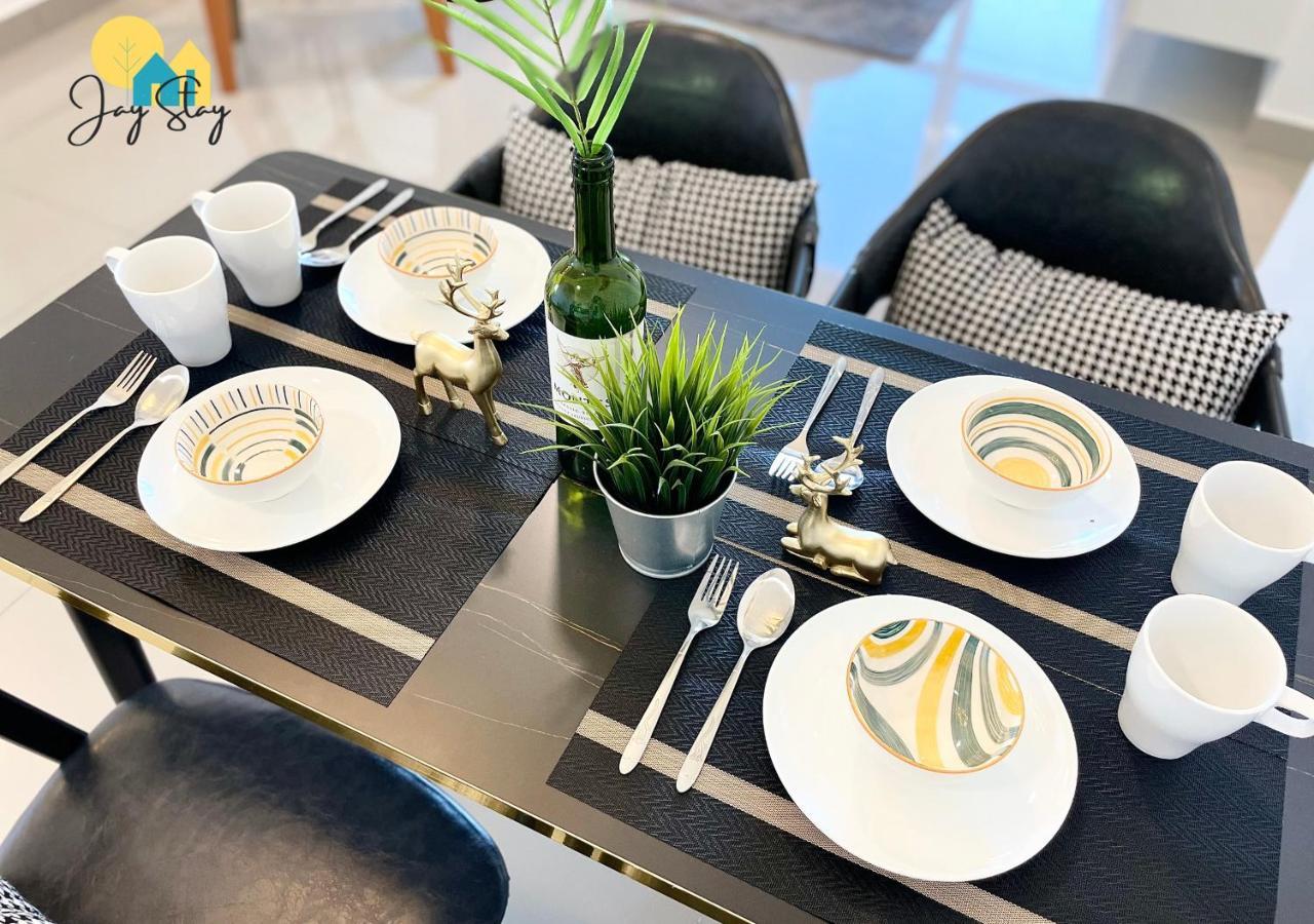 Apartment Amber Cove L Luxury Seaview 2br L 6-8pax L Gamesroom L Centre L Jonker St By Jay Malacca